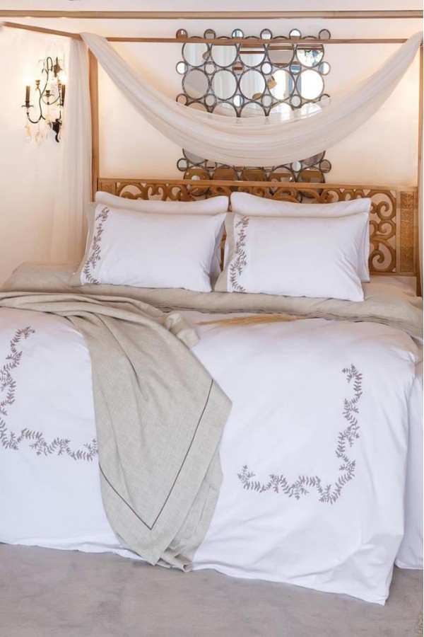 AltınbaşakMaria Ivory Keten Çift Kişilik Nevresim Seti