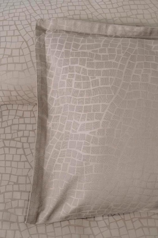 Altınbaşak Jakarlı Saten Çift Kişilik Nevresim Takımı Adelya Marble Altınbaşak Jakarlı Saten Çift Kişilik Nevresim Takımı Adelya Marble