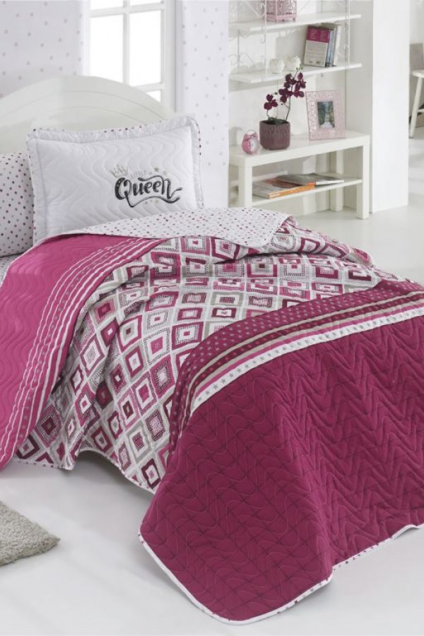 Clasy Little Queen Tek Kişilik Yatak Örtüsü Clasy Little Queen Tek Kişilik Yatak Örtüsü