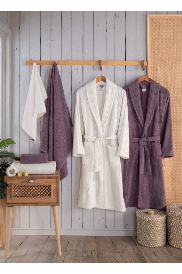 Nevresim Dünyası  Bornoz Seti Alfa Mürdüm-Krem