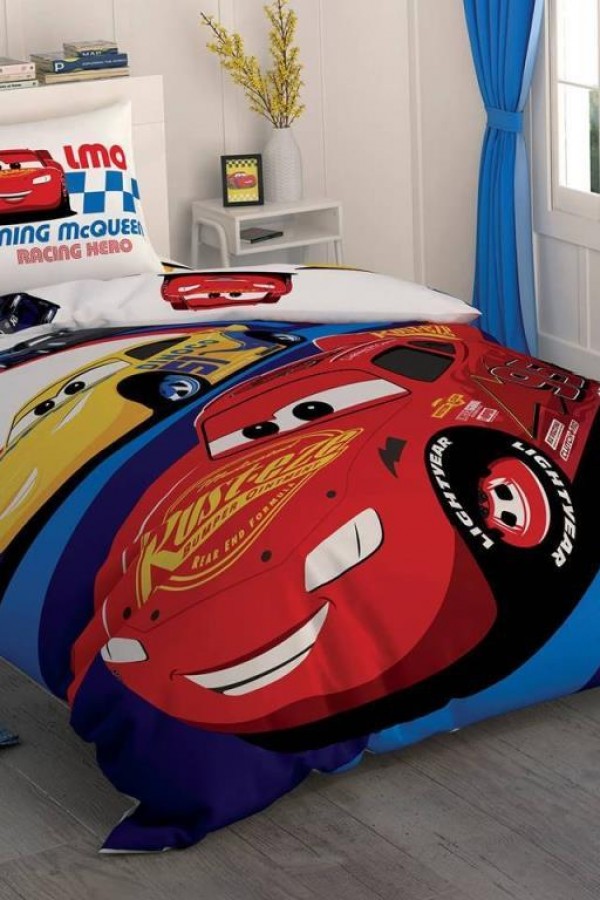 Taç Lisanslı Disney Cars Race Tek Kişilik Nevresim Takımı Taç Lisanslı Disney Cars Race Tek Kişilik Nevresim Takımı