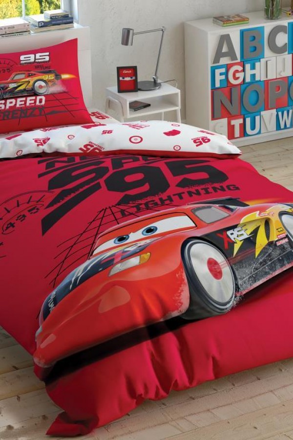 Taç Lisanslı Disney Cars Speed Frenzy Tek Kişilik Nevresim Takımı